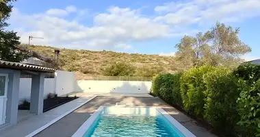 Dom wolnostojący 3 pokoi w Koropi, Grecja