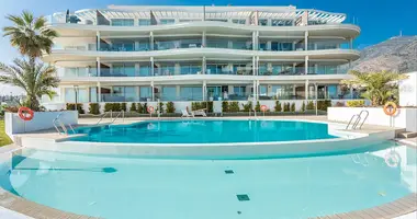 Apartamento 4 habitaciones en Fuengirola, Španjolska