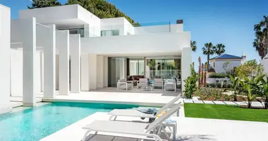 Villa in Abadin, Spanien