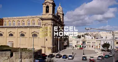 Szeregowiec w Marsa, Malta