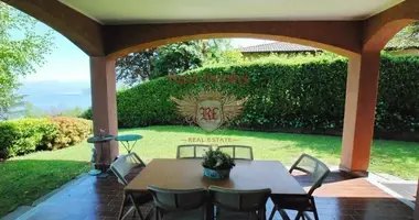 Villa 5 habitaciones en Stresa, Italia