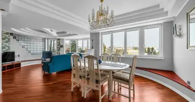 Appartement 4 chambres dans Varsovie, Pologne
