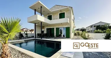 Maison 4 chambres dans Opcina Dezanovac, Croatie