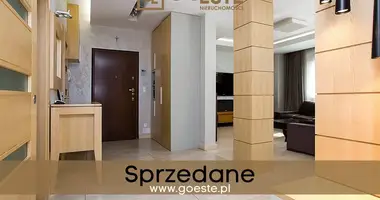 Apartamento 4 habitaciones en Smolice, Polonia