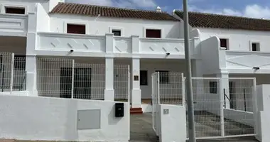 2 bedroom house in Spain