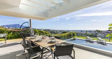 Villa 4 bedrooms in Benahavis, Spain