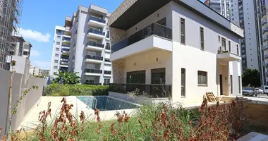 Villa 5 habitaciones en Aksu, Turquía