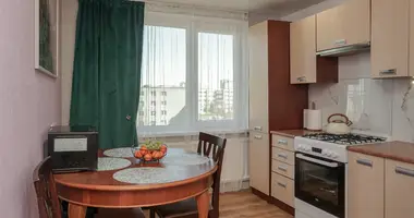 Apartamento 3 habitaciones en Šiauliai, Lituania