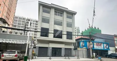 Propiedad comercial 300 m² en Sangkat Tuol Tumpung Ti Muoy, Camboya
