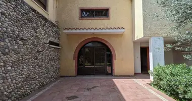 Nieruchomości komercyjne 520 m² w Nikozja, Cypr