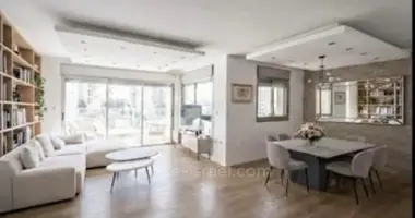Appartement 4 chambres dans Netanya, Israël