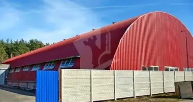 Manufacture 915 m² in Maladzyechna, Belarus