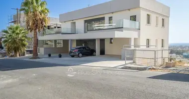3 bedroom apartment in Limassol, Cyprus