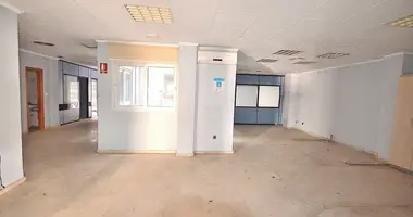 Propiedad comercial 200 m² en Torrevieja, Španjolska