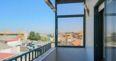 Mieszkanie 3 pokoi w Vila Nova de Gaia, Portugalia