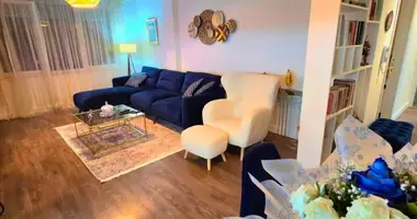 2+1+2 Apartment for Rent on "2 Kosovarëve" Street w Tirana Municipality, Albania
