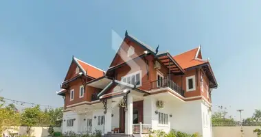 Casa 8 habitaciones en Ciudad de Siem Riep, Camboya