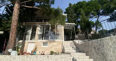Casa 3 habitaciones en Montenegro