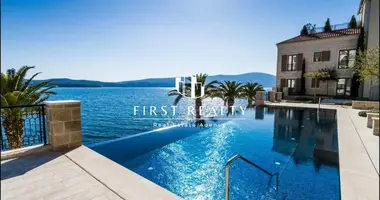 2 bedroom apartment in Tivat, Montenegro