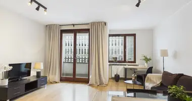 Квартира 2 комнаты в Варшава, Польша