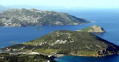 Parcela en Limenas Markopoulou, Grecia