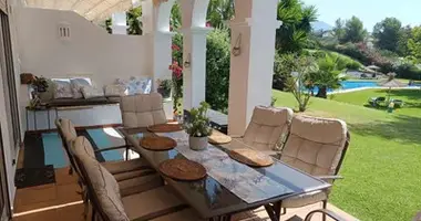 2 bedroom apartment in Benahavis, Spain