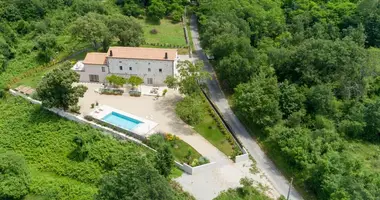 Maison 4 chambres dans Sumber, Croatie