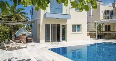 Villa en Peyia, Chipre