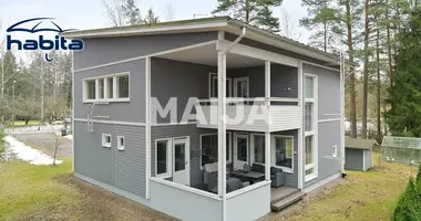 Haus 5 zimmer in Verwaltungsgemeinschaft Helsinki, Finnland