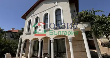 Casa 4 habitaciones en Nesebar, Bulgaria