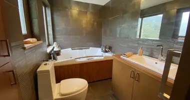 5 bedroom house in Akrounda, Cyprus