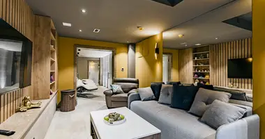 Apartamento 3 habitaciones en Herceg Novi, Montenegro