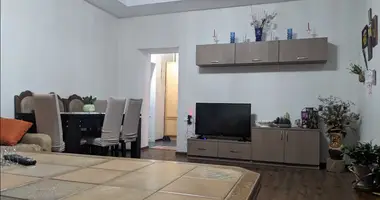 Квартира 4 комнаты в Тбилиси, Грузия