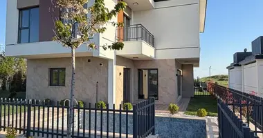 Villa 4 bedrooms in D 100 Kuzey Yanyolu, Turkey