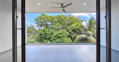 Condo 2 bedrooms in Sandy Bay, Honduras