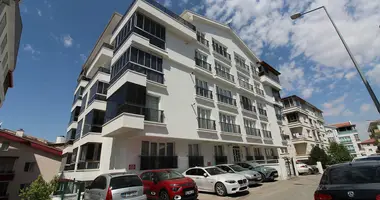 Apartamento 4 habitaciones en Etimesgut, Turquía