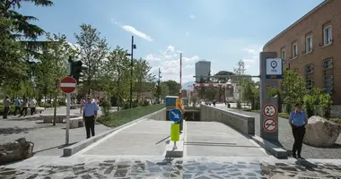 Квартира 2 комнаты в Тирана, Албания