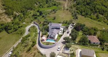 Villa 4 chambres dans Vaqarr, Albanie