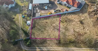 Parcela en Starkowiec Piatkowski, Polonia