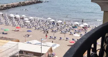 Apartamento 3 habitaciones en Pomorie, Bulgaria