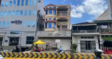 Casa 2 habitaciones en Sangkat Chak Angrae Leu, Camboya