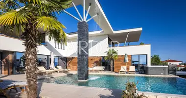 Дом 5 спален в Крк, Хорватия