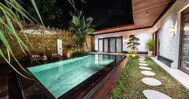 Villa 4 habitaciones en Air Kuning, Indonesia