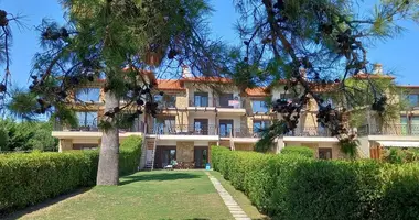 Haus 4 zimmer in Polychrono, Griechenland