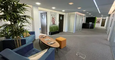 Bureau 340 m² dans Germasogeia, Chypre