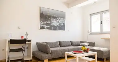 Apartamento 1 habitacion en Budva, Montenegro