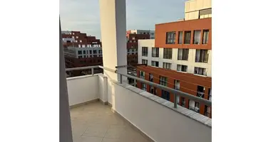 Квартира 2 комнаты в Тирана, Албания