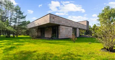 House in Aukstkiemiai, Lithuania