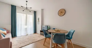 Квартира 3 комнаты в Варшава, Польша