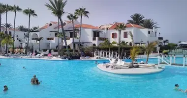 2 bedroom apartment in Arona, Spain